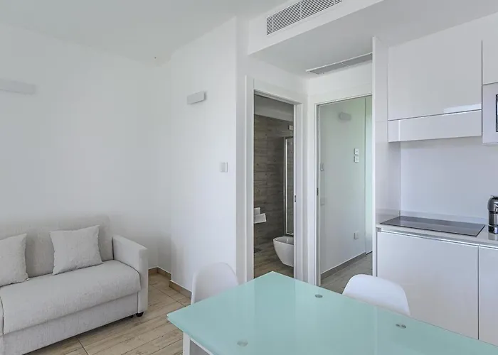 Bilo 4 Confort Апартаменты Стинтино